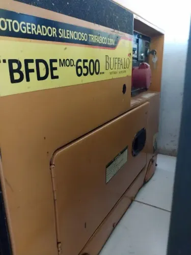 Grupo gerador Buffalo 6,5 KVA a diesel 
