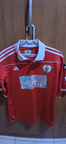 Camisa Benfica (1960 - 2010) - Tamanho M (Temporada 2010/2011)