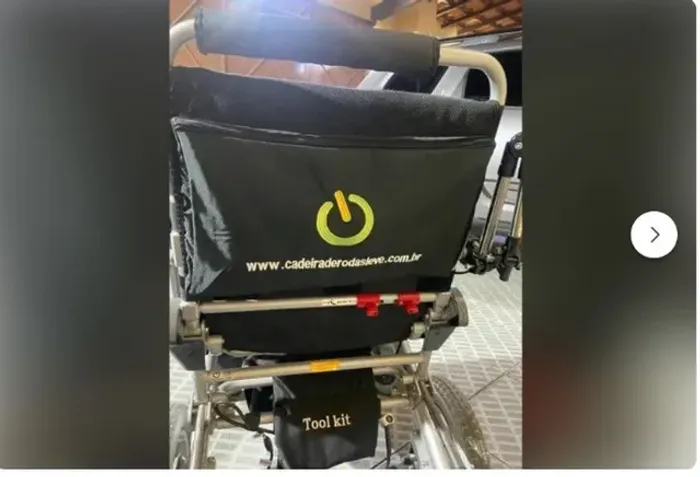 Cadeira de Rodas Motorizada Divinita.