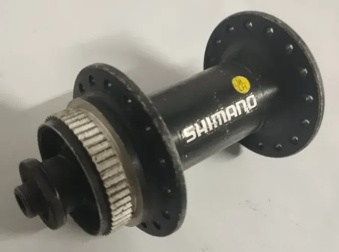 Cubo Dianteiro Shimano RM-HB35 CenterLook Preto Usado