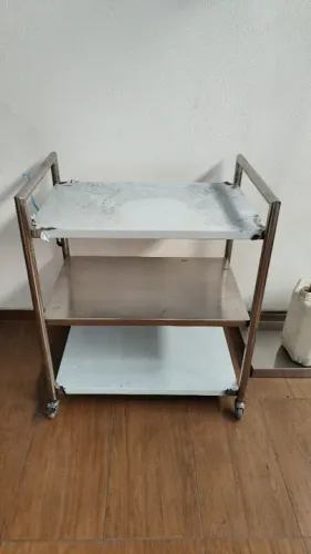 Carrinho de aço inox 3 prateleiras. Móveis em inox pronta entrega 