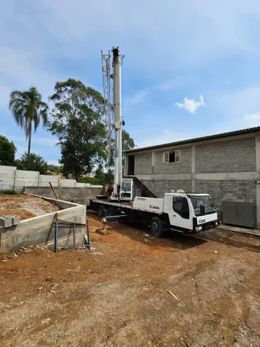 GUINDASTE XCMG 25TON 2011