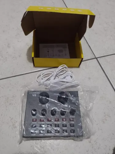 Placa de Som V8 para Streaming, Gravação e Transmissão ao Vivo