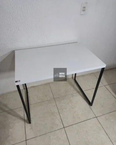 Mesa Industrial 90x60 escritório NOVA