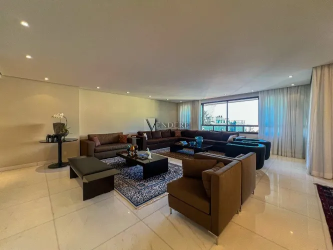 Apartamento com 274m² à venda no Belvedere
