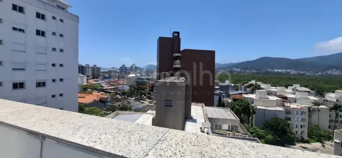 Cobertura para Venda em Florianópolis, Trindade, 3 dormitórios, 2 suítes, 3 banheiros, 2 v