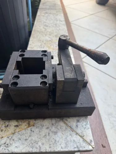 Ferramenta usinagem múltipla 