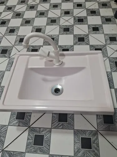 Lavatório de trailer karmanguia  motohome