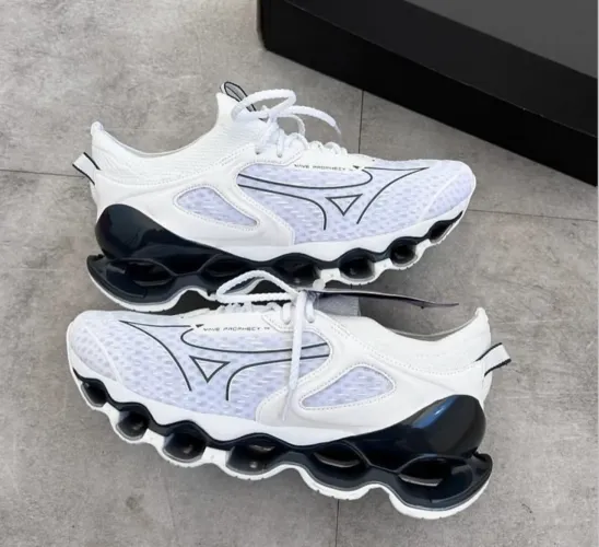 Tênis Mizuno Wave Prophecy