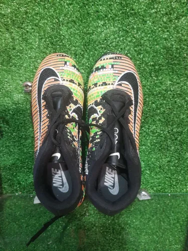Chuteira Futsal NOVA, PROMO (SEM CAIXA) Num:39