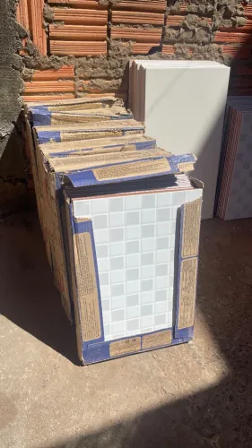 Piso dhama branco, 32cm 2m quadrado Todos Novos