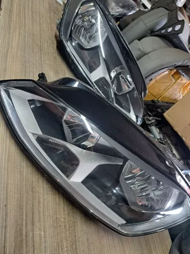Farol Original Vw Golf mk7 2014 ao 2016 Semi novo Original 