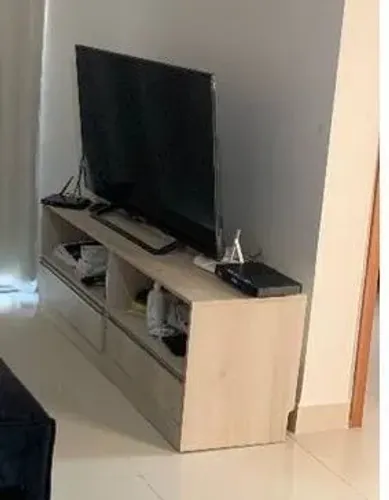 rack com duas gavetas para tv até 80 polegadas