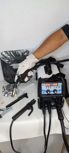 Máquina de Solda MIG/MAG 250A DOBBY