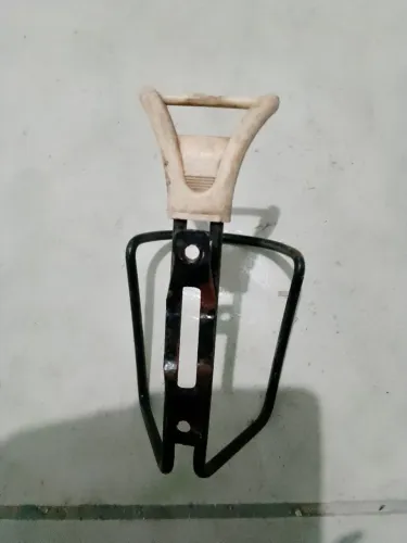 Suporte de Garrafa, (caramanhola), para Bicicleta Caloi 10