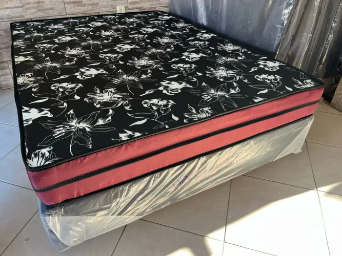 Cama Box Casal NOVO 1.88x1.38 com Colchão de espuma entrego