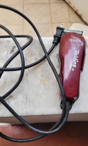 Máquina De Cortar Cabelo Wahl Clipper Balding Profisional