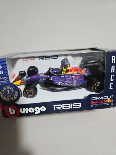 Miniatura fórmula 1 RB19 Max verstappen
