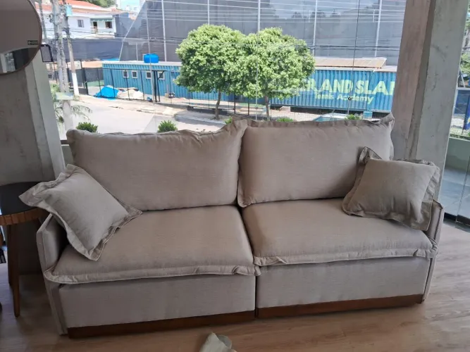 Limpeza e impermeabilização de sofás, poltronas, cadeiras, tapetes, cortinas e persianas