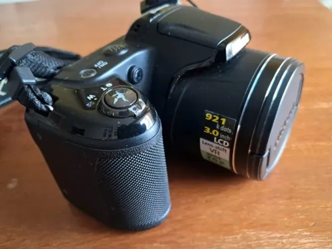 Câmera Fotográfica Digital Nikon Coolpix L810