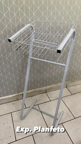 Expositor para panfletos 