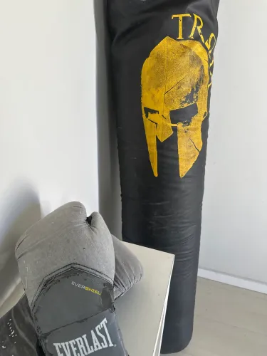 Saco de boxe cheio 170 cm com luvas e bandagens Everlast