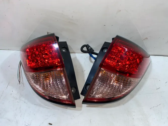 Lanterna Honda HRV Rosa Led 