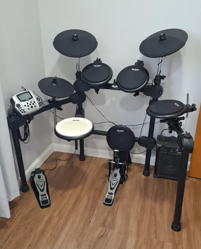 Bateria eletrônica X-Pro Percussion