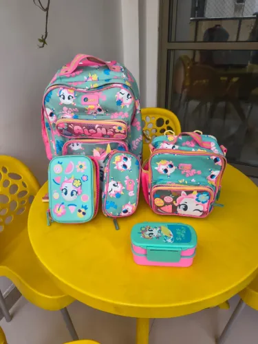 Kit Escolar Puket Completo - Mochila, Lancheira, Estojos e Marmita - Tudo Novinho!