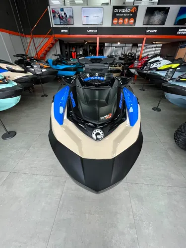 Sea doo Wake Pro 230 hp ano 2026