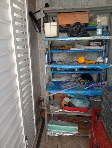 Vendo partileira as 2 por 250