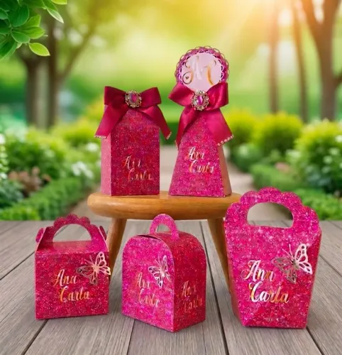 Kit de Caixinhas Personalizadas para Aniversário Tema 15 Anos
