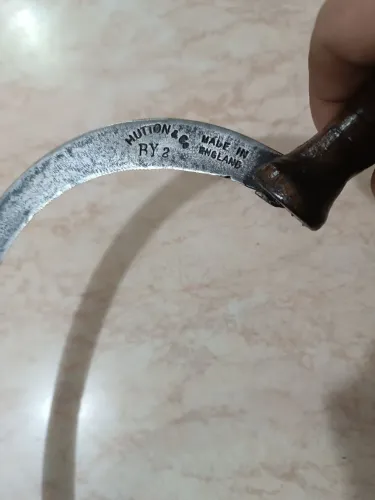 Vendo foice antiga inglesa.