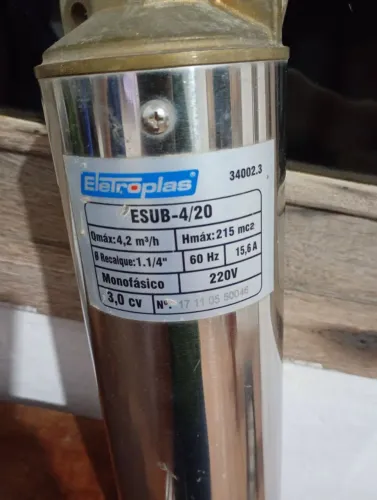 Bomba 3 CV 220v. Monofásica - Poço Artesiano