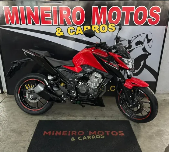 CB 300F Twister Flex