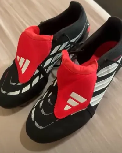 Chuteira adidas predator league FG LIN campo