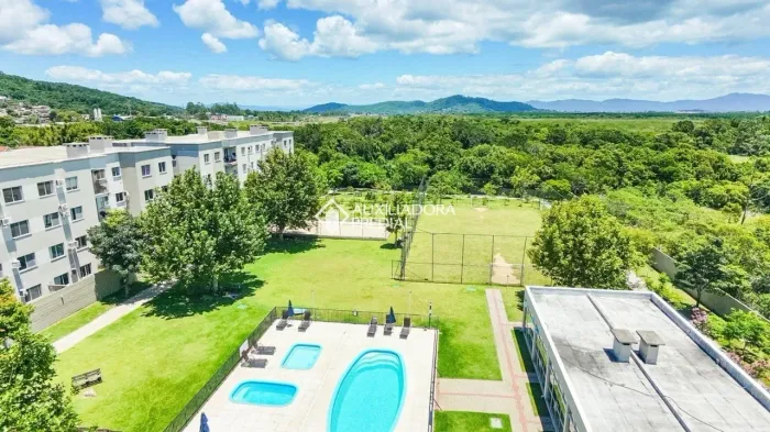 Apartamento à venda no bairro Vargem do Bom Jesus, 70 m² com 2 dormitórios/quartos.