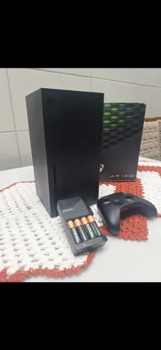 Xbox Series X 1TB na Caixa + Controle + Duracell - Curitiba - Impecável