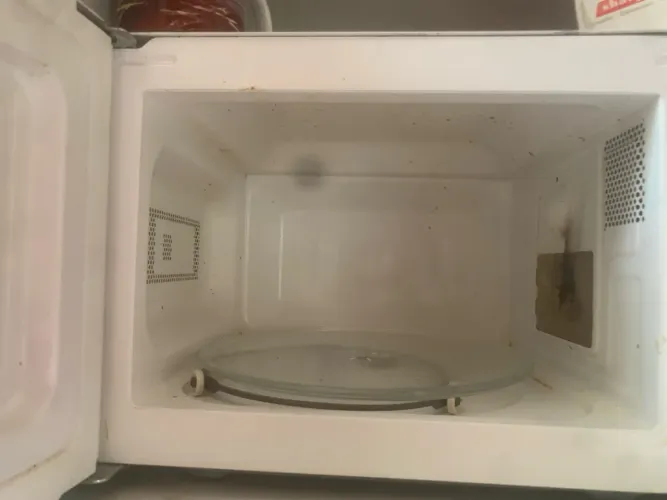Micro ondas com defeito
