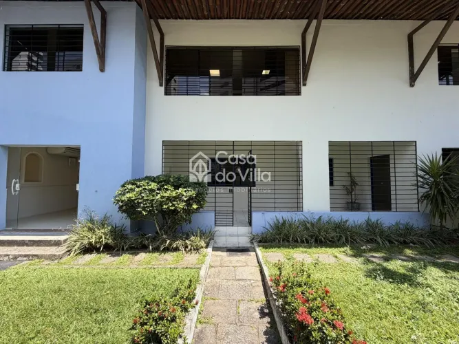 Casa Comercial para Alugar em Casa Forte