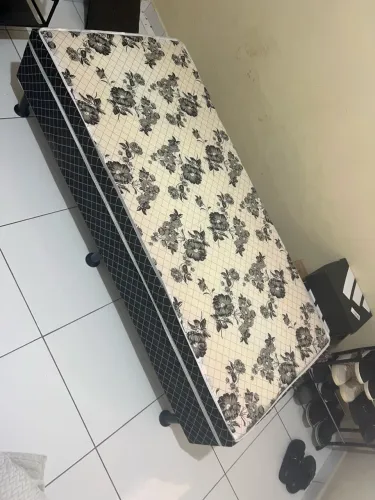 Cama de solteiro