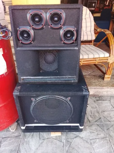 Vendo caixa de som em perfeito estado 