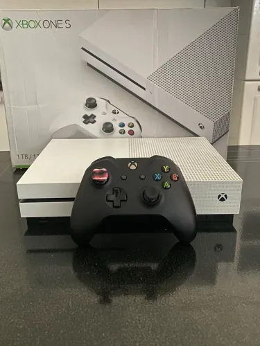 Xbox One s 1T