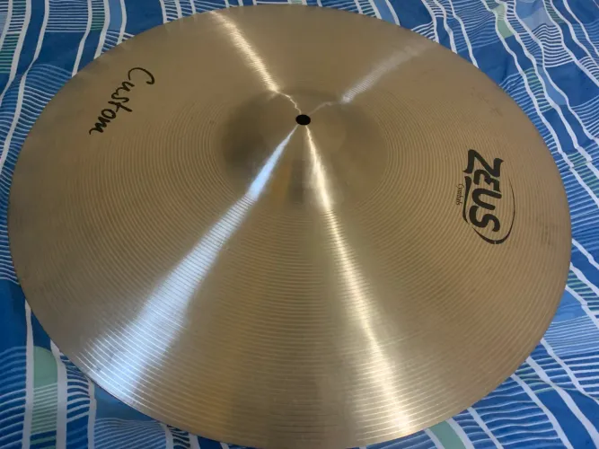 Ride/Crash Zeus Custom 20