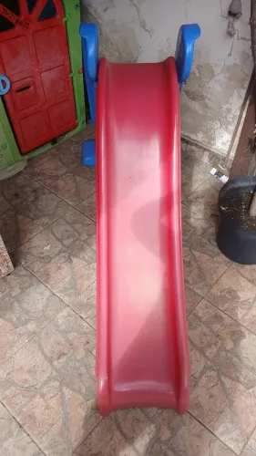 ESCORREGADOR INFANTIL