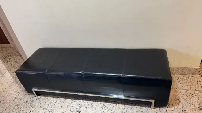 Banco Recamier almofadado 