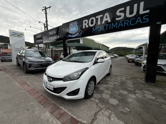 Hyundai HB20S C.plus/c.style1.0 Flex 12V Mec. 4P 2015