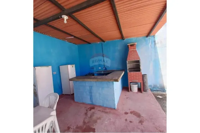 Casa de Temporada à Venda em Lajedo - Imperdível!