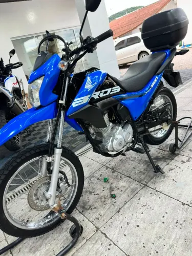 Bros 160