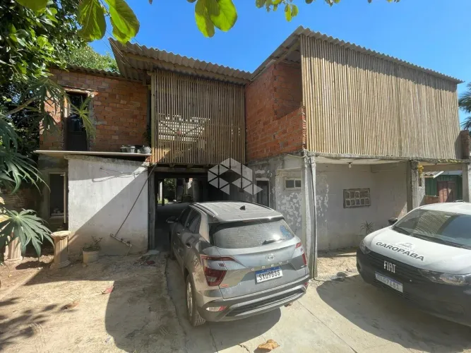 Casa à venda com total de 15 quartos, 14 banheiros, 3 vagas, 305 m² construídos na Encanta